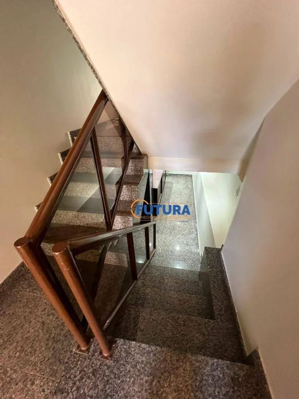 Casa Exclusiva com 5 Quartos | QI 29  Lago Sul - Foto 3