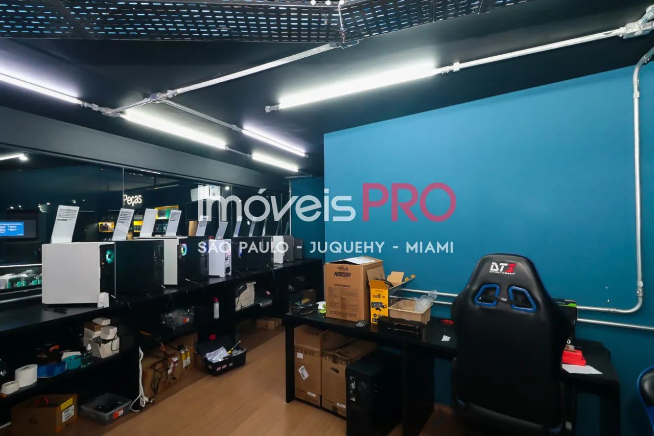 Loja comercial em edificio de altíssimo padrão