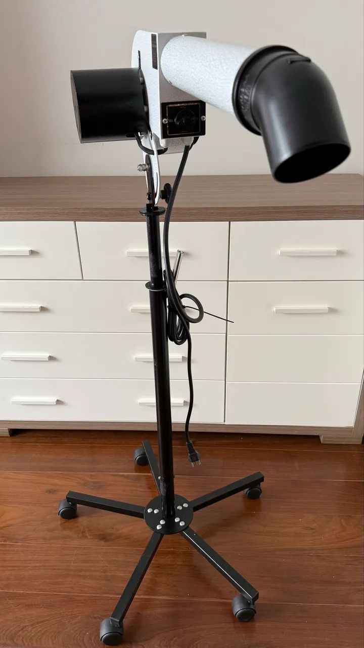 Secador Hard Wind 2400W - 110v NOVO - Foto 5