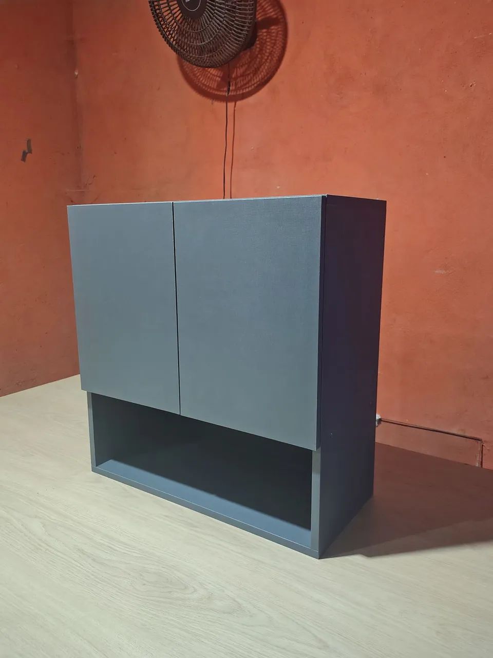 Armário Multiuso 2 portas 