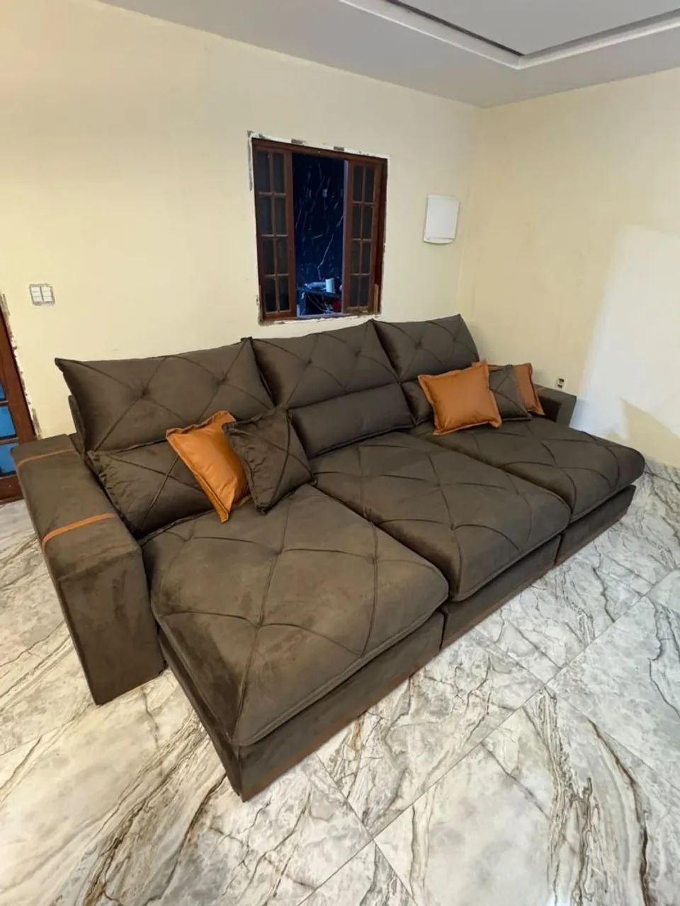 Sofá retrátil e reclinável 3 metros 20 molas ensacadas espuma d33  - Foto 3