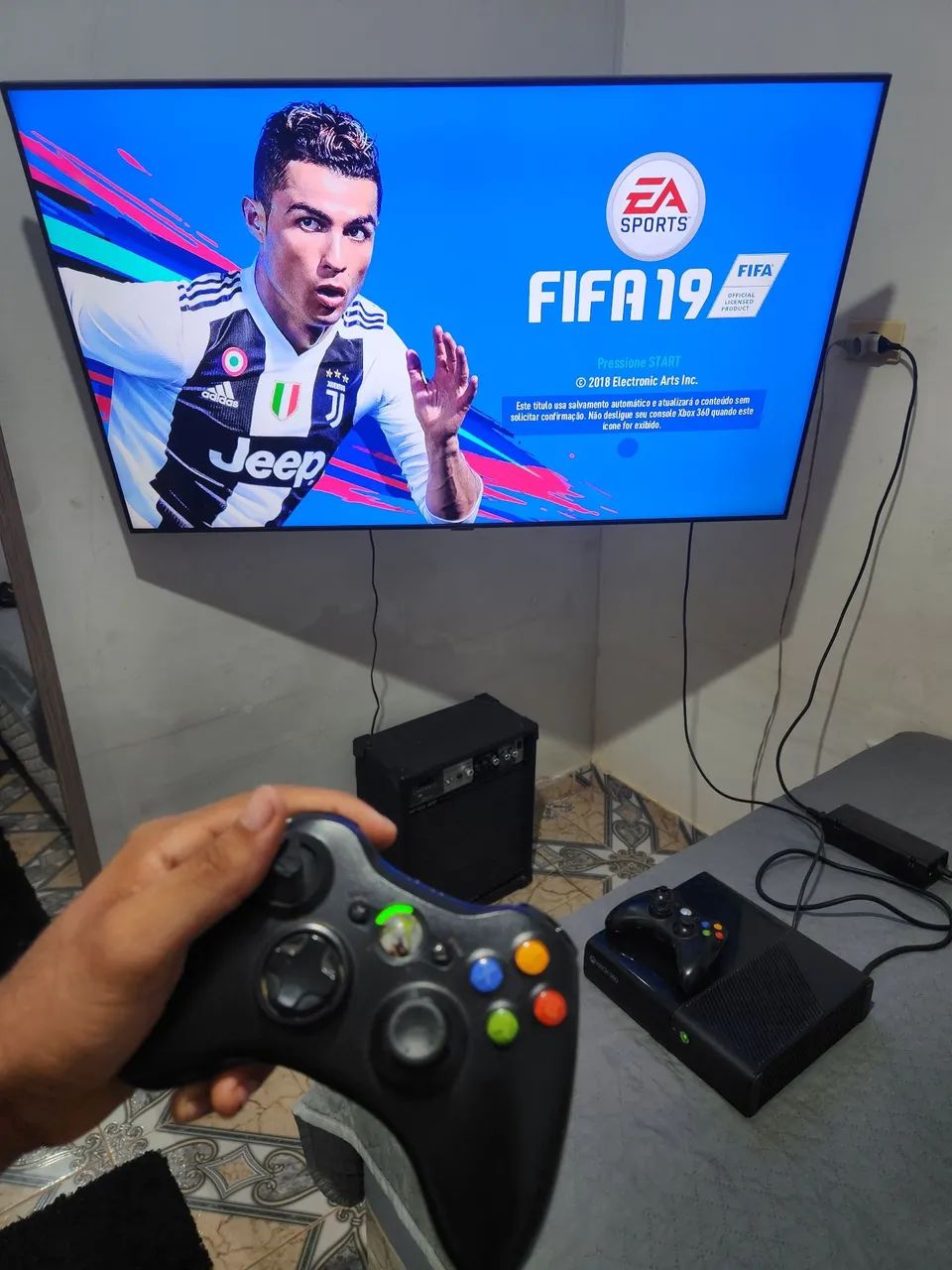 Xbox 360 super slim + 2 ctrl - Foto 3