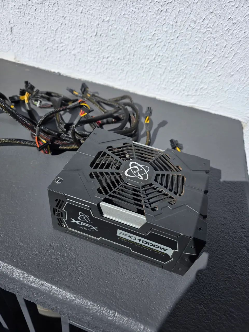 Fonte xfx pro 1000w platinum Full Modular, melhor que 850w - Foto 2
