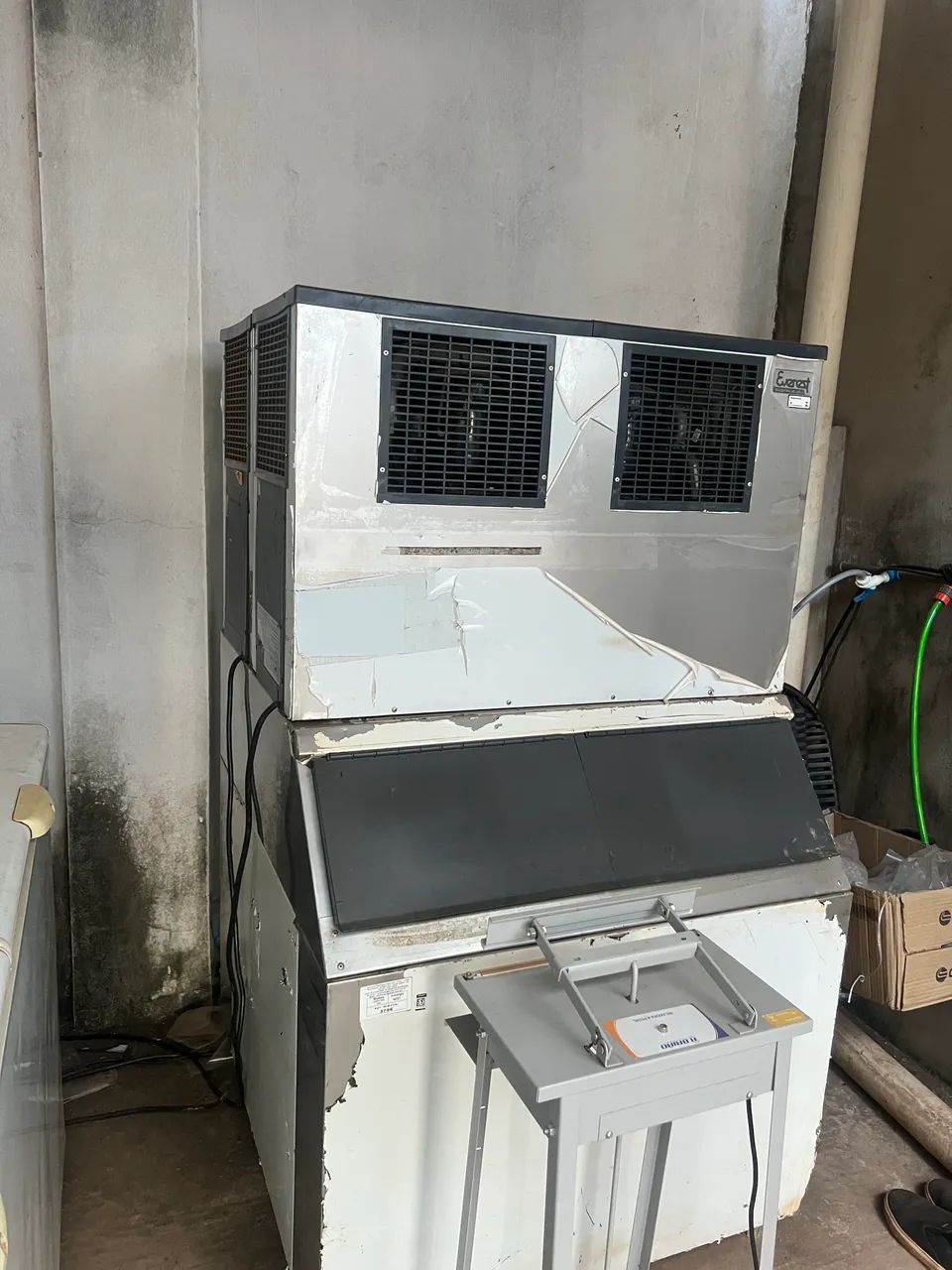 Vende se máquina de gelo! - Foto 4