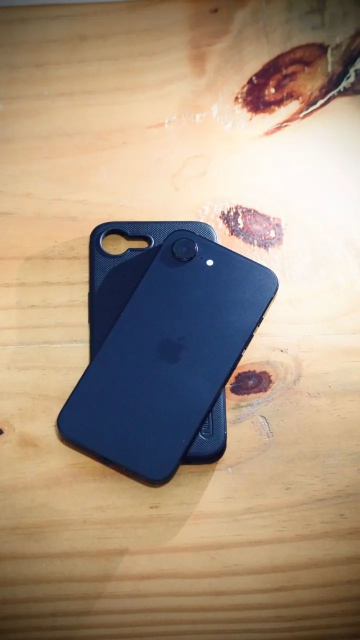 iPhone 16e 256Gb Preto - Foto 3