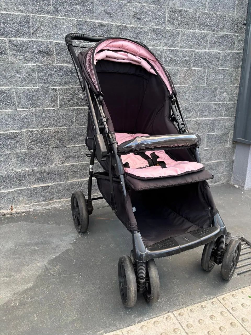 Carrinho de bebê  feminino Galzerano 