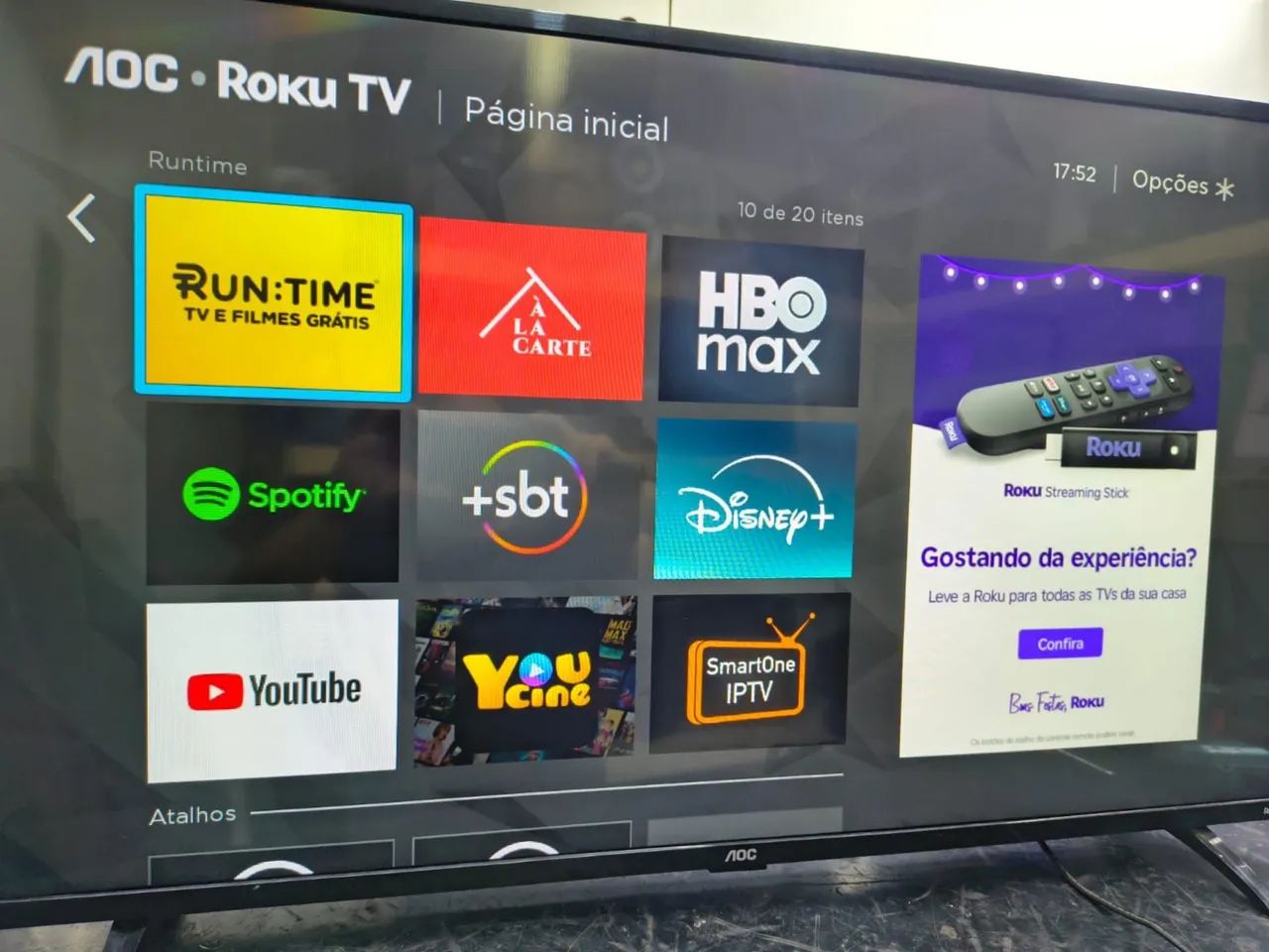 Tv led aoc rokutv 43 polegadas seminova e sem detalhe Wi-Fi YouTube Netflix streaming 