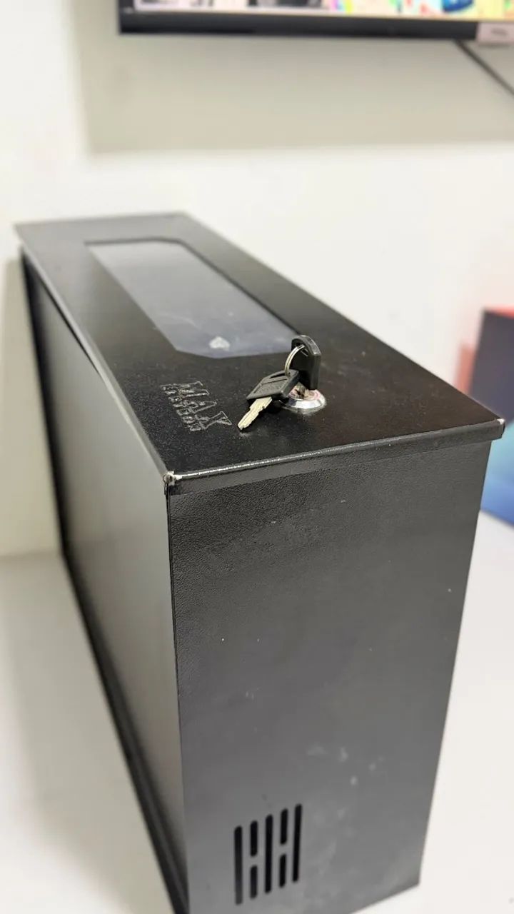 Gabinete CFTV MAX ELETRON com Chave 