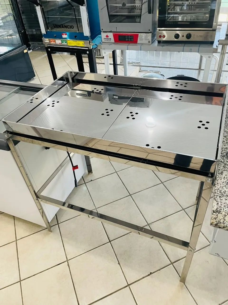 MB MARMITEIRO ELETRICO P/25 MARMITAS