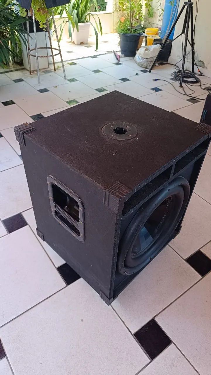 Caixa subwoofer personalizada - Foto 2