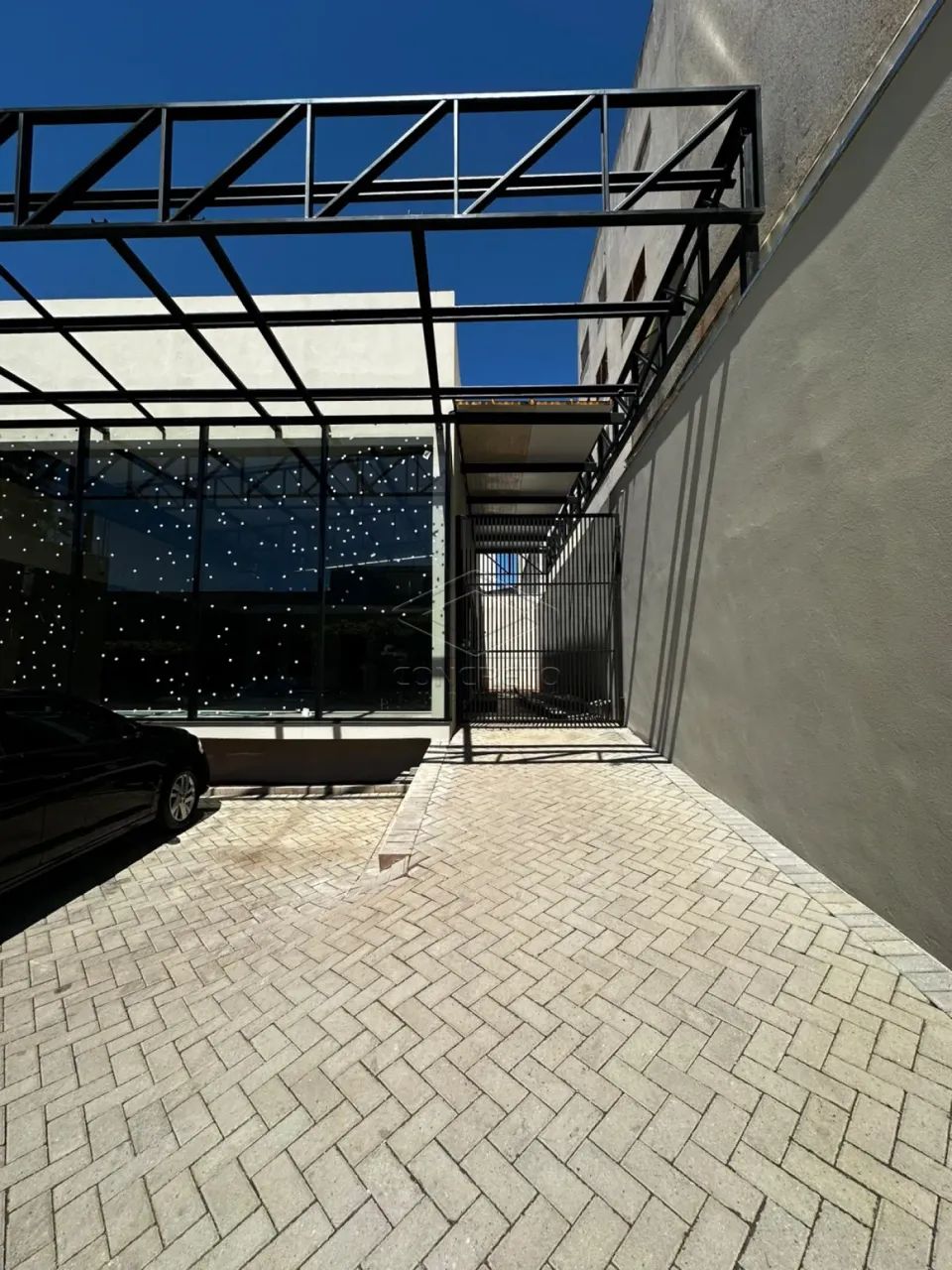 EXCELENTE IMÓVEL COMERCIAL NO CENTRO DA CIDADE - Foto 2