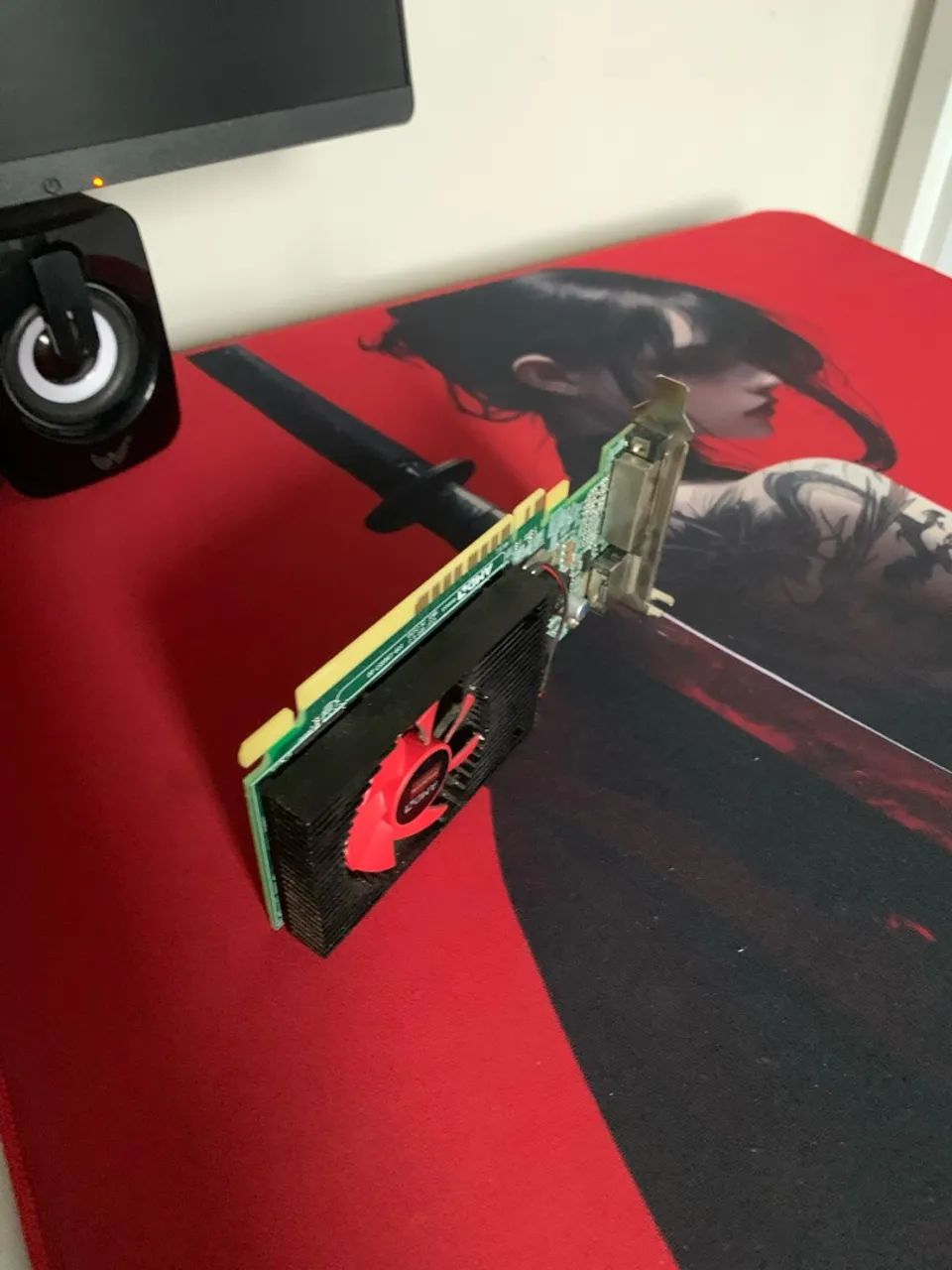placa de video radeon r5 430 - Foto 2