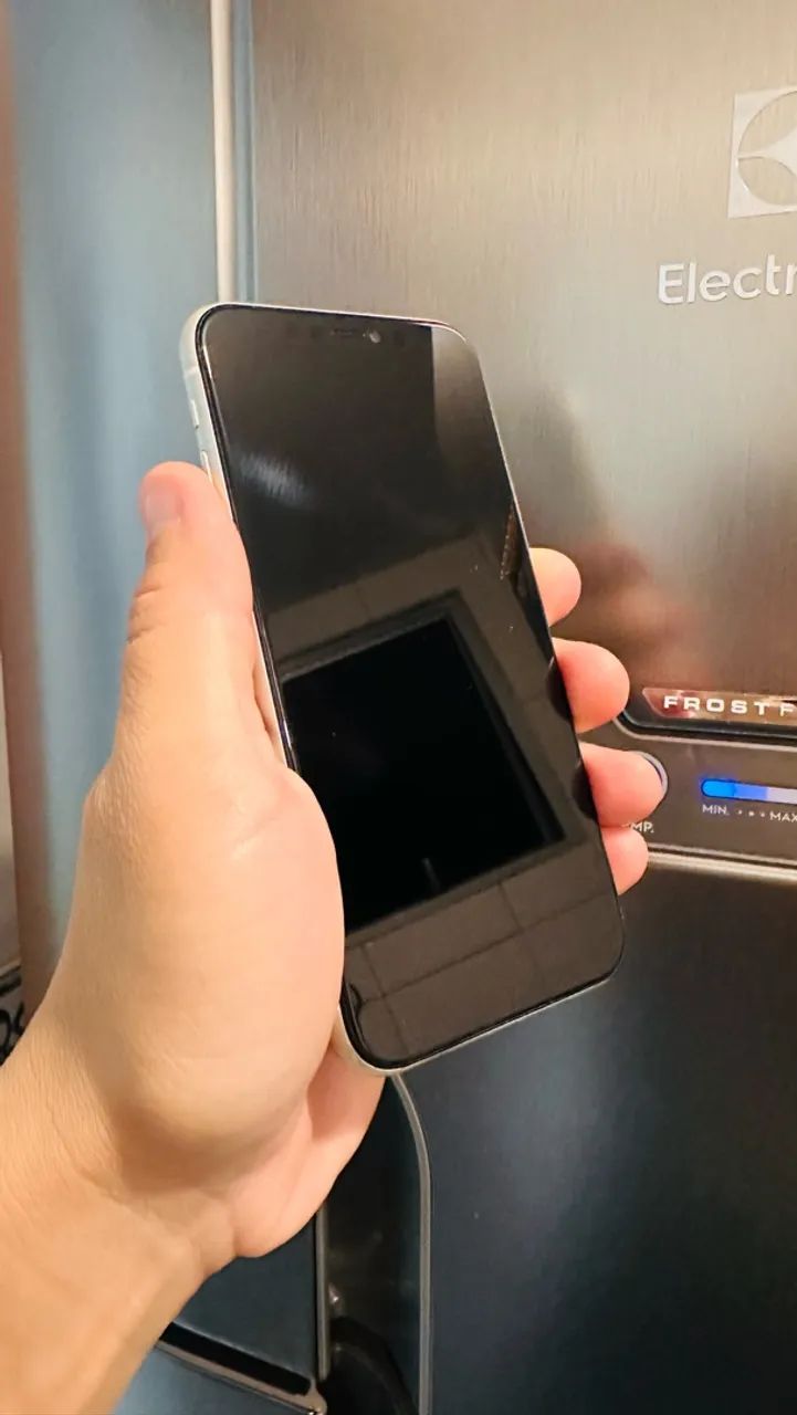 iPhone 11 64gb branco  - Foto 4