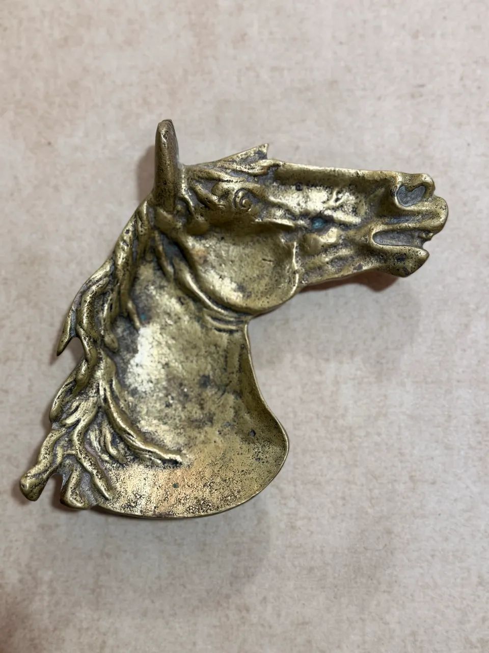 Cinzeiro de bronze cavalo 
