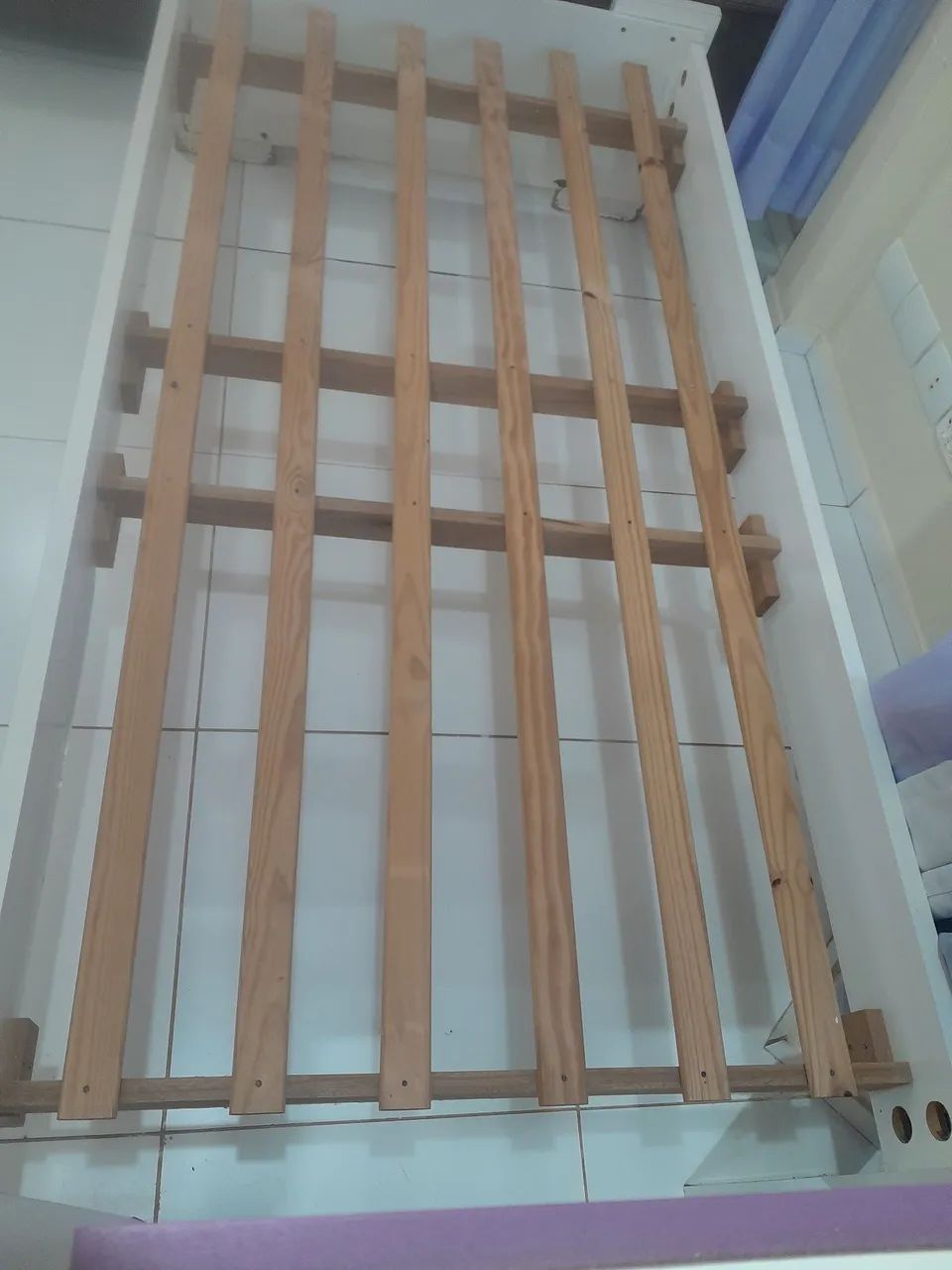 Vende-se cama + colchão solteiro - Foto 3