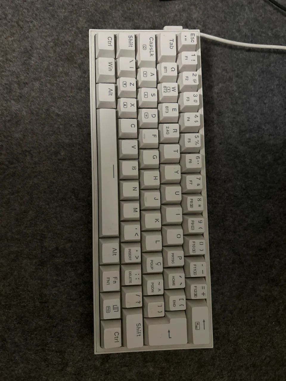 Teclado Redragon Branco 60%
