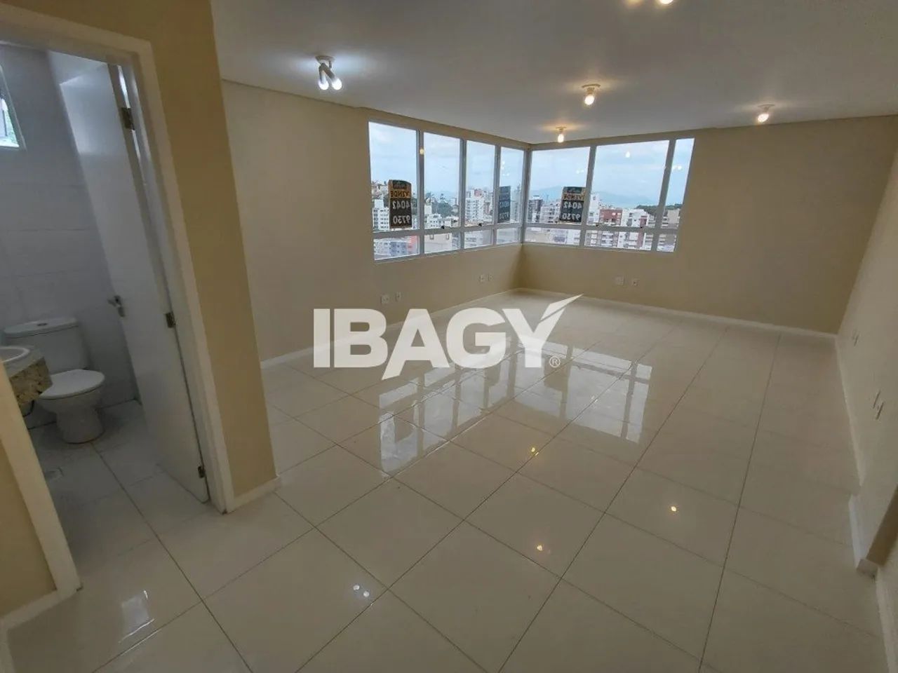 Oportunidade! Salas/Conjuntos em Agronômica - Florianópolis - Foto 5