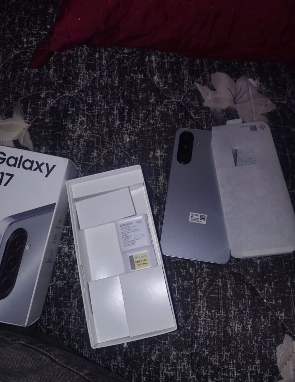 Vendo celular A 17 novo na caixa  - Foto 4