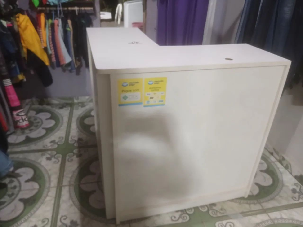 Balcão de caixa de Loja em L com gaveta e chave para dinheiro  - Foto 4