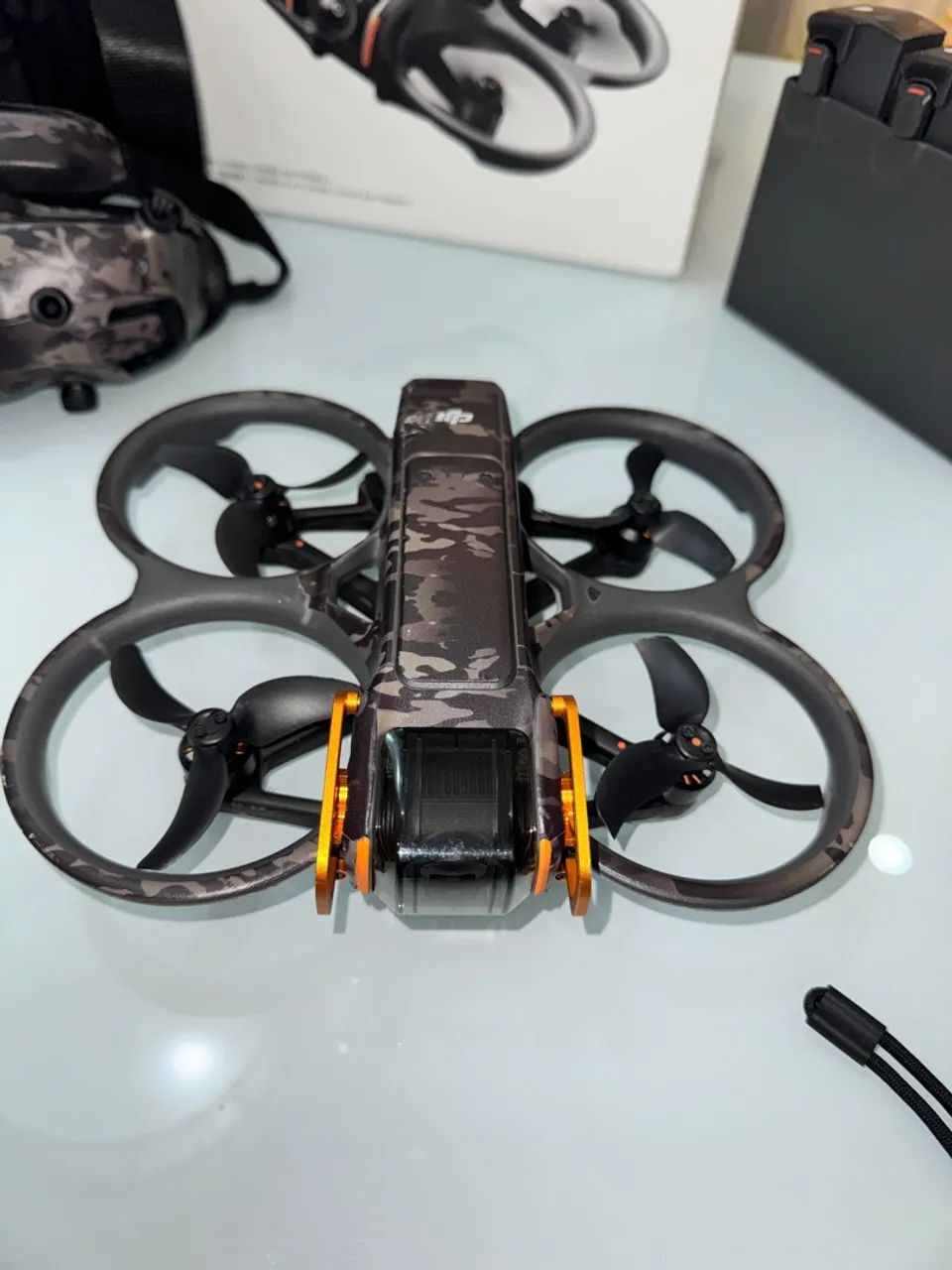 Avata 2 + DJI FPV CONTROLLER 3 ? EXCELENTE ESTADO - Foto 4