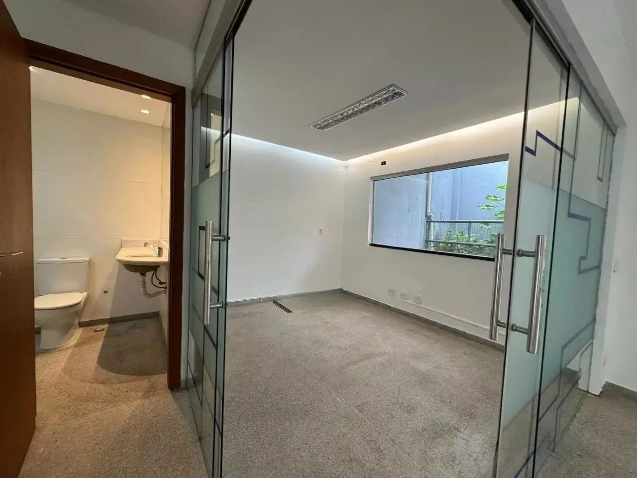 CASA ALUGUEL 5 QUARTOS 4 SUITES 3 VAGAS E LAZER NO COMITECO - Foto 5