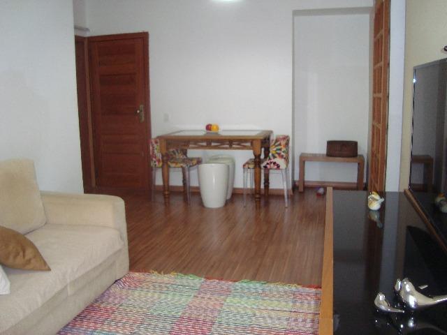 Tijuca Apartamento salão varanda 2 dormitórios dependências reversível garagem