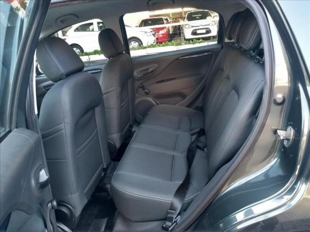 FIAT PUNTO 1.4 ATTRACTIVE 8V FLEX 4P MANUAL - Foto 6