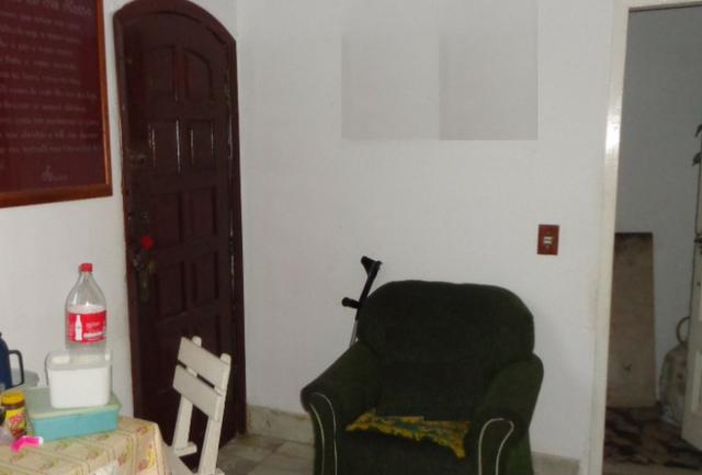 Casa Centro rua Floriano Peixoto (acesso por escada) - Foto 2