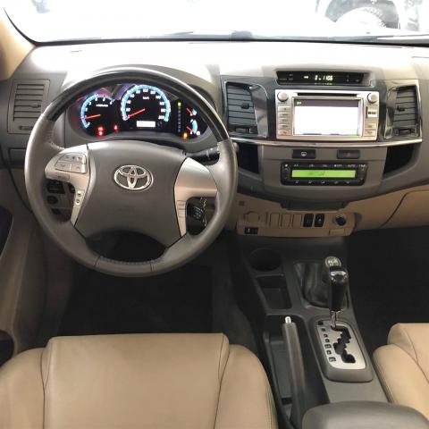 TOYOTA HILUX SW4 2012/2013 3.0 SRV 4X4 16V TURBO INTERCOOLER DIESEL 4P AUTOMÁTICO - Foto 6