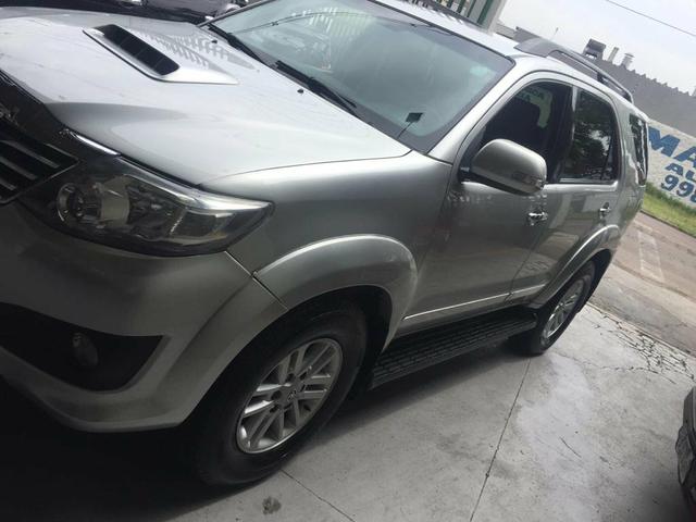 Toyota Hilux. CD 4X4 Sw4 2014