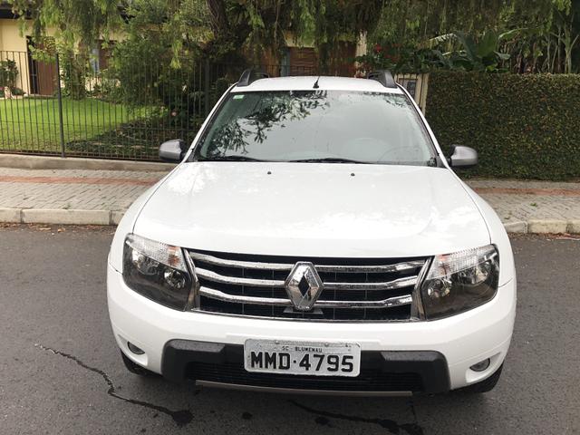 Vendo Duster Impecável - Foto 2