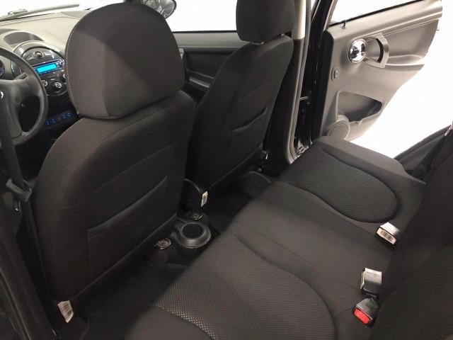Jac J2 hatch preto 2014 1.4 16V 5p Mec completo - Foto 8
