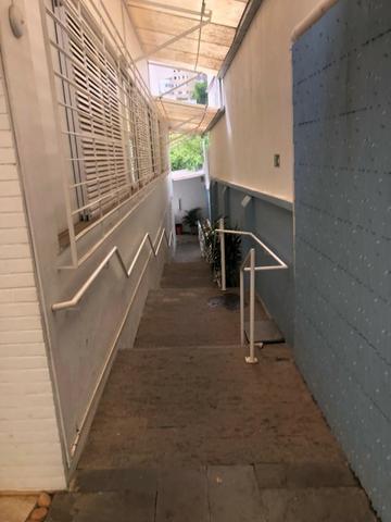 Alugo, para fins comerciais, excelente casa, na Rua Grão Mogol, número 1000, no Sion - Foto 12