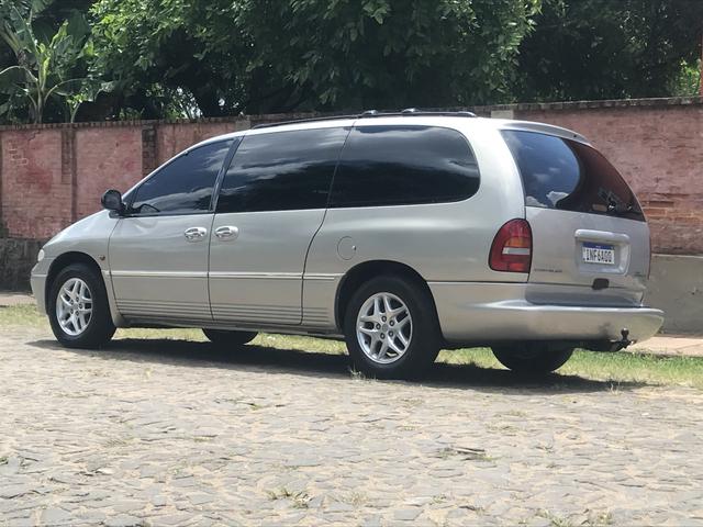 Chrysler Grand Caravan LX 4WD 3.8 V6 2000 180cv 4x4 - Foto 3
