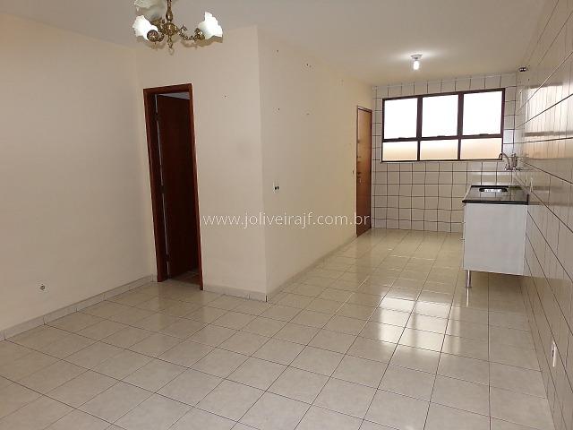 J3- Linda casa no bairro São Pedro a 500 m da UFJF - Foto 3