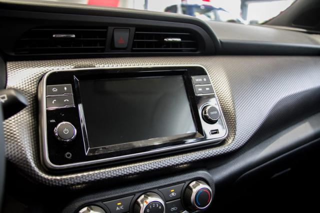 NISSAN KICKS SV CVT 1.6 16V FLEX 5P AUT - Foto 8