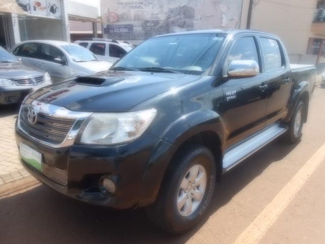 TOYOTA HILUX CD SRV D4-D 4X4 3.0 TDI DIESEL AUT