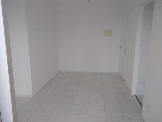 Apartamento de 47 m² no Condomínio Costa Araçagy no 12º andar 02 qtos s/ 01 suite - Foto 3
