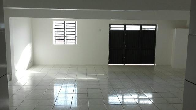 Aluga-se sala comercial + residência - Foto 3