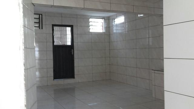 Aluga-se sala comercial + residência - Foto 5