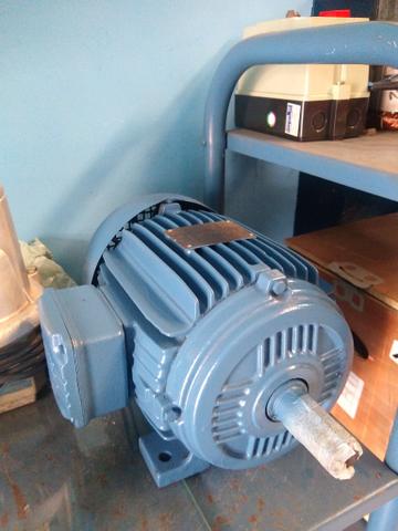 Motor weg 5cv 4polos trifasico
