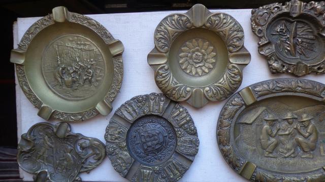 Cinzeiros de Escritorio em Bronze "Holland" Decoração
