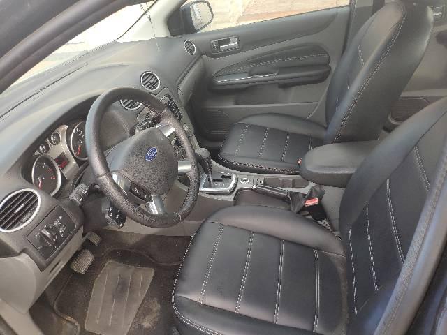 Ford Focus Ghia 2.0 2009 - Foto 6