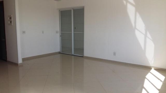 Casa com 3 dormitórios à venda, 63 m² por R$ 320.000,00 - Condomínio Villagio D Itália - I - Foto 2