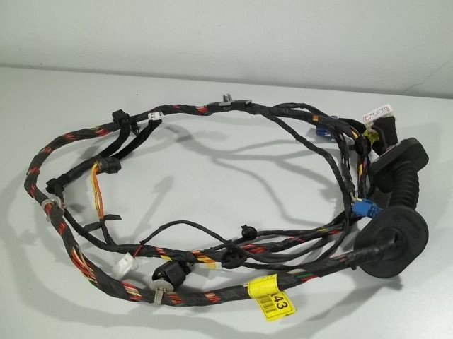 Chicote Da Porta Dianteira Direita Hyundai Tucson 2010 - Foto 5