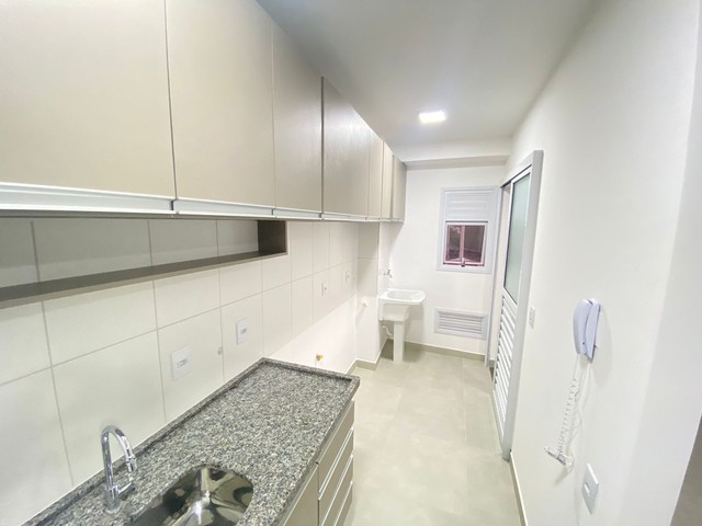 Apartamento para aluguel possui 58 metros quadrados com 2 quartos em Goiabeiras - Cuiabá - - Foto 2