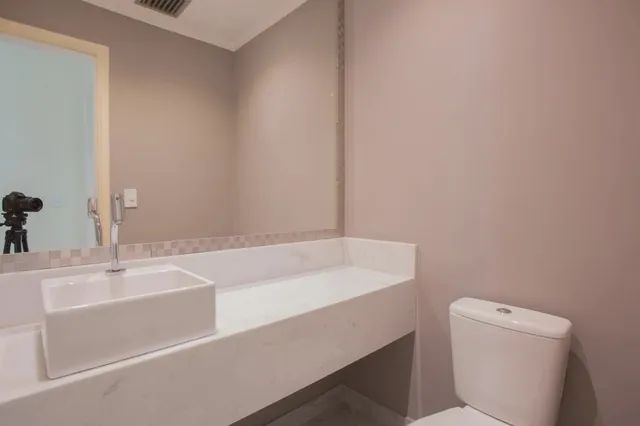 LINDO APARTAMENTO NA VILA NOVA CONCEIÇÃO  Apartamento com 3 Quarto(s) e 2 banheiro(s) à Ve