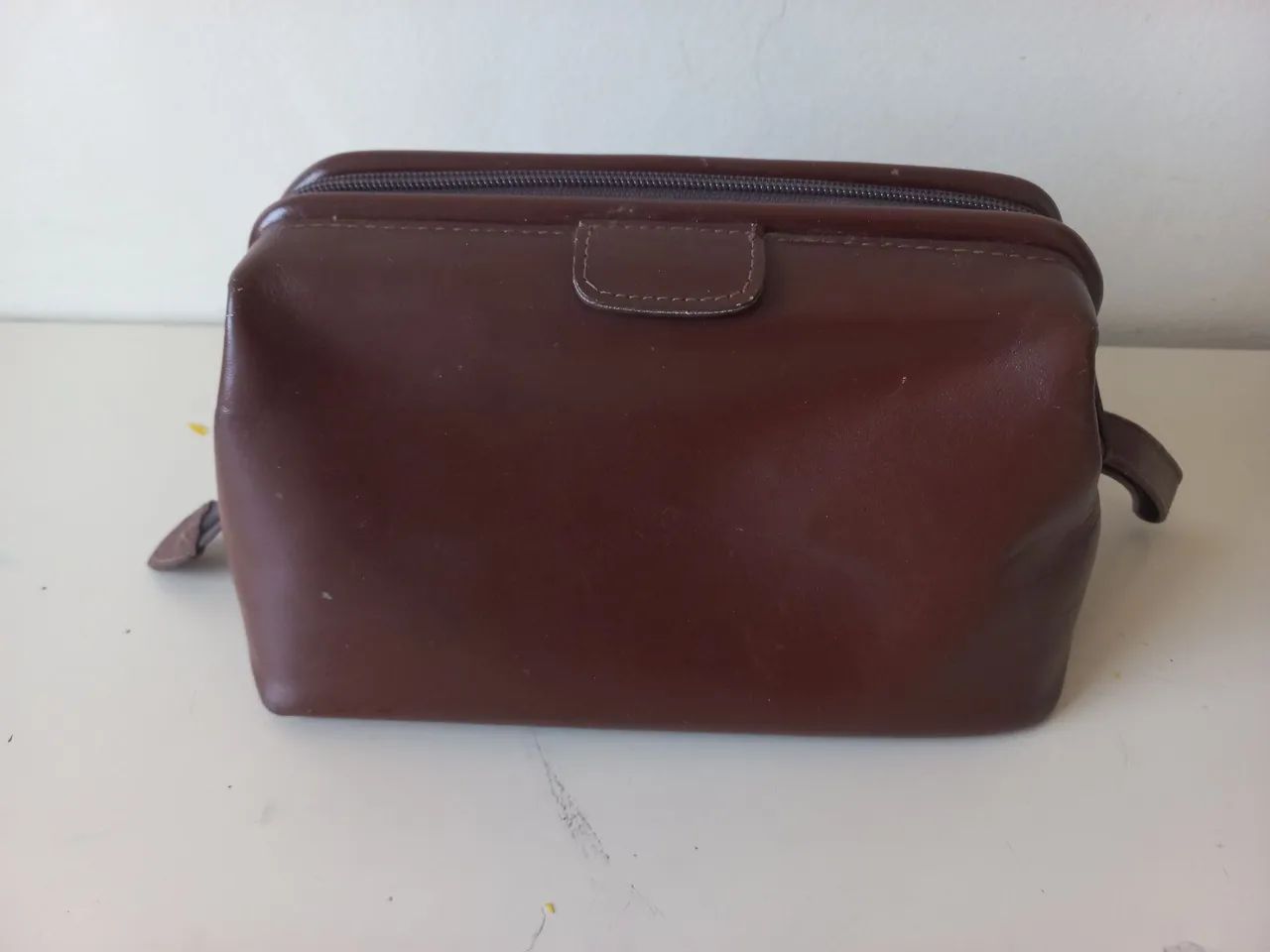 Necessaire de Couro Legítimo Marrom