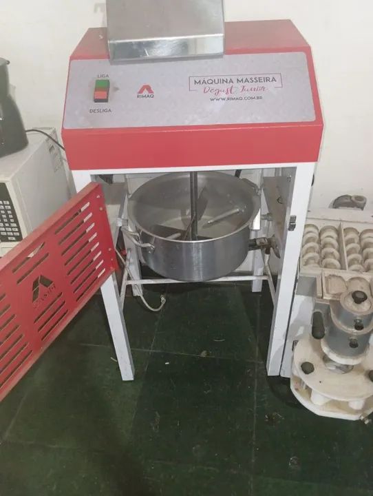 MÁQUINAS DE SALGADOS e DOCES - Foto 3
