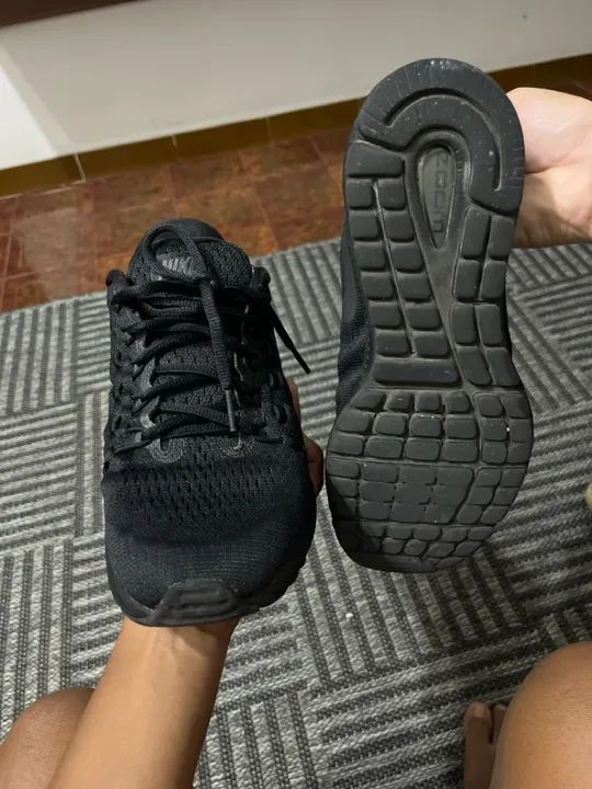 Tênis Nike Zoom Vomero 12